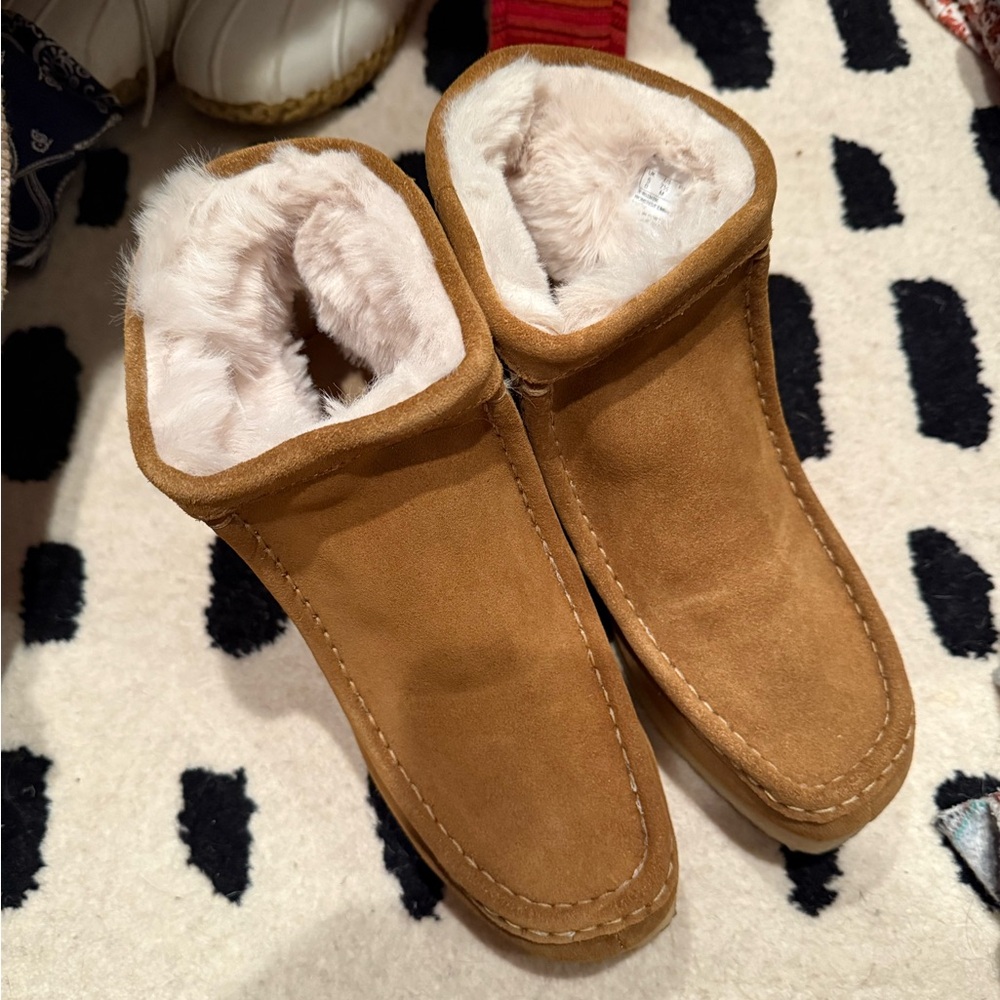 Clark’s wallabee hi chukka boot caramel suede fur lined women’s sz 7.5 RARE - Picture 5 of 11